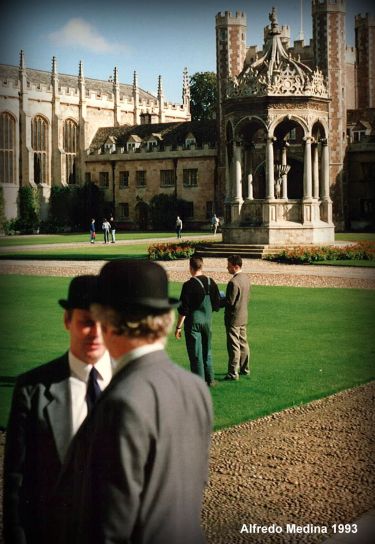 Gran Court Trinity College)