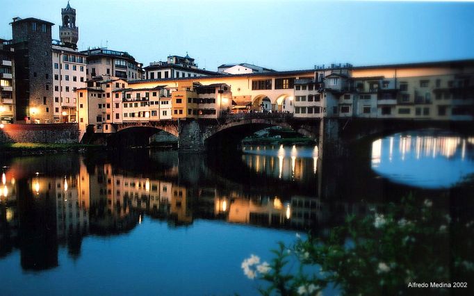 Ponte Vecchio (Florencia) Toscana. ITALIA